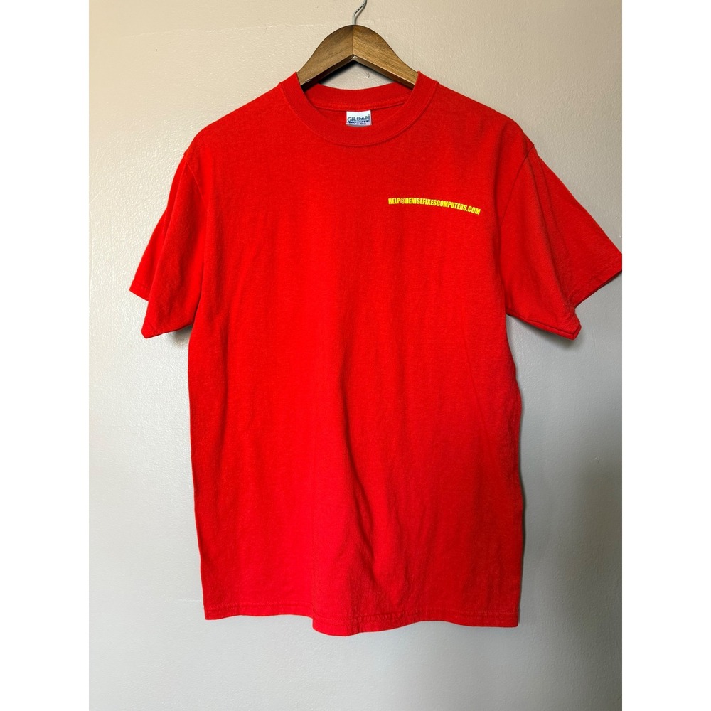 Gildan Red T-Shirt Mens Medium Computer Repair Graphic Taming The Beast Cotton